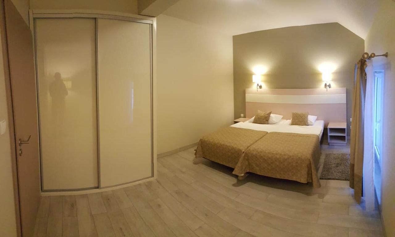 Apartment Atrakcyjny Czarna Gora Stronie Slaskie