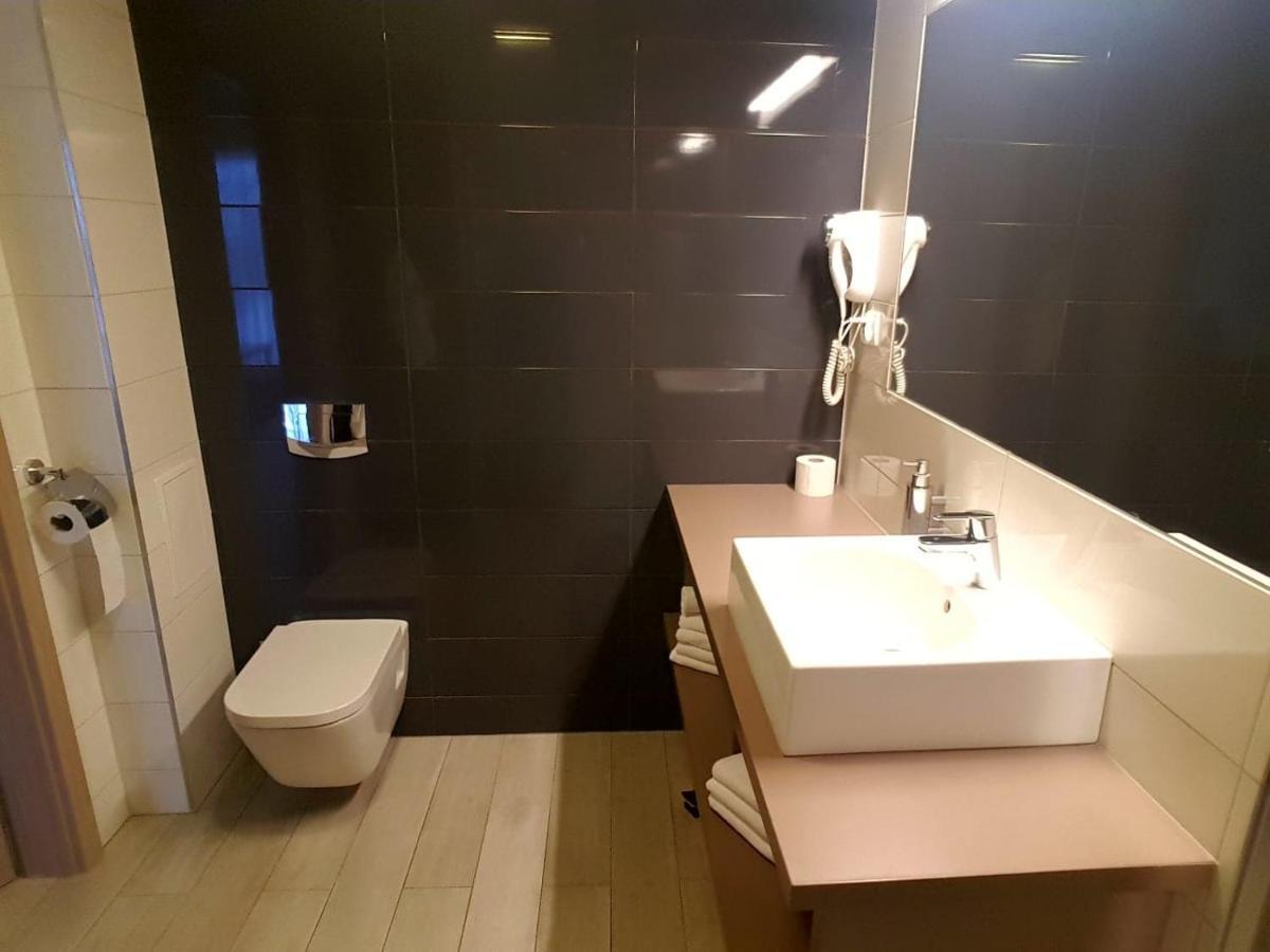 Apartment Atrakcyjny Czarna Gora Stronie Slaskie